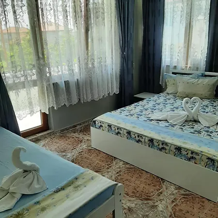 Homestay More *