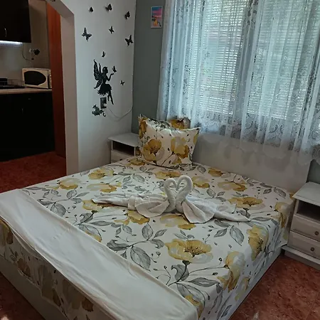 Homestay More *
