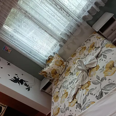Homestay More